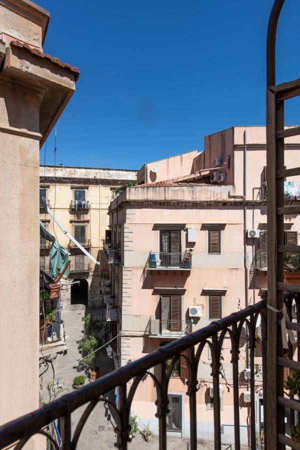 Casa Meli Dietro Piazza San Domenico By Wonderful Italy Palerme Extérieur photo